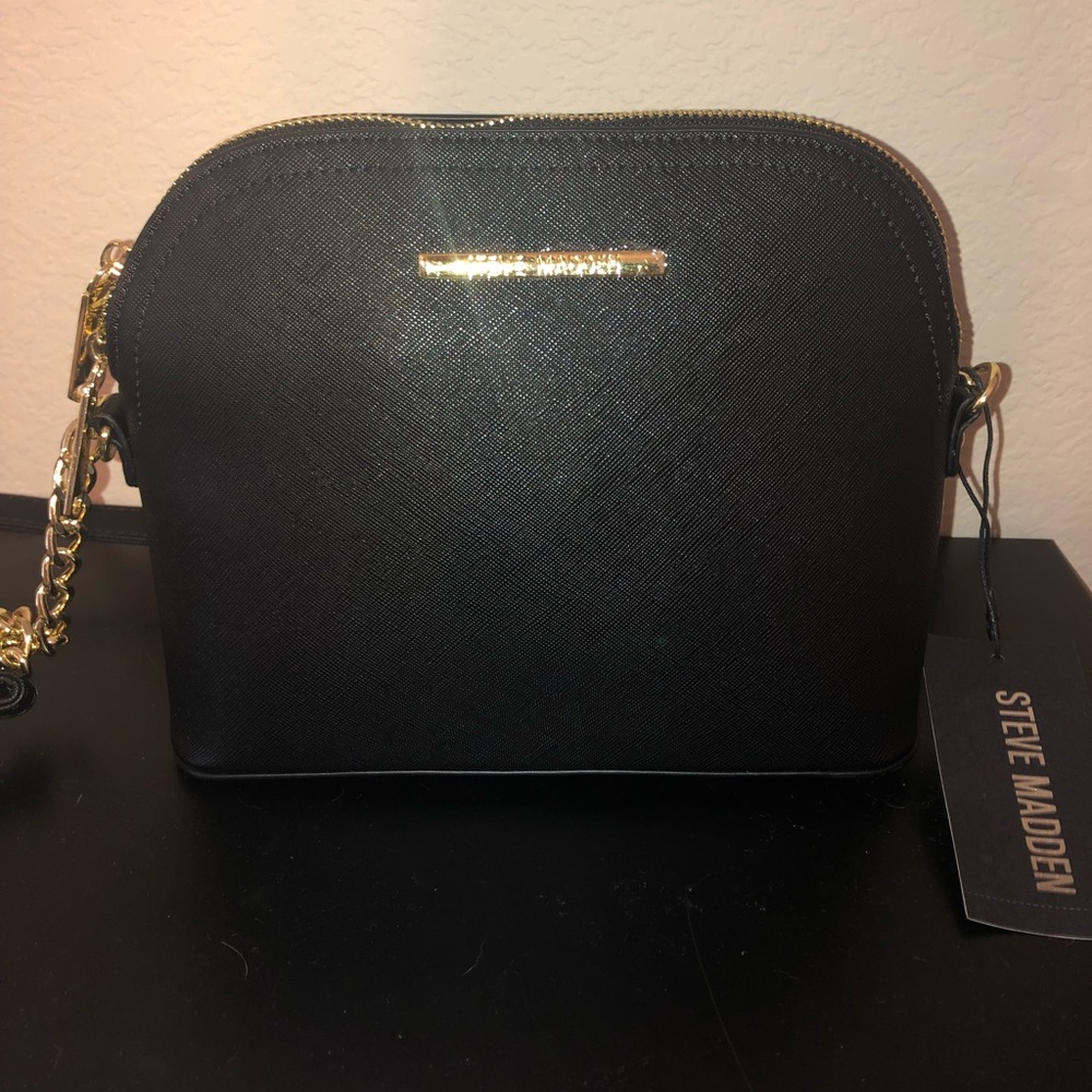 Steve Madden Black Bmarilyn Crossbody Purse NWT - Picture 2 of 8